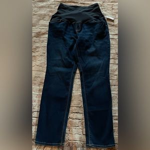 NWT Old Navy Maternity Straight Jeans Women’s size 14